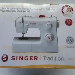 Singer Tradition Sewing Machine, Clothes, Shoes, Furniture, Tools, Handbag, iPhone, Samsung, Jersey, Pokémon, Toys