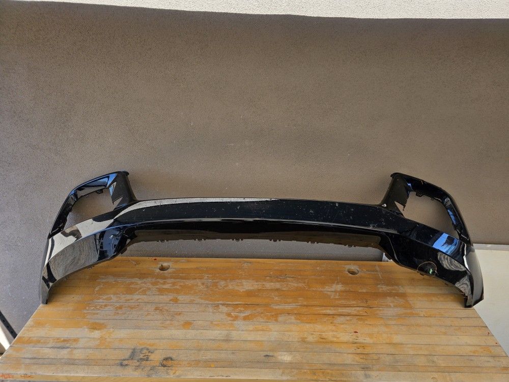 2022-2024Jeep Grand Cheroke Limited Front Bumper OEM