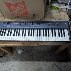  M Audio Oxygen 61