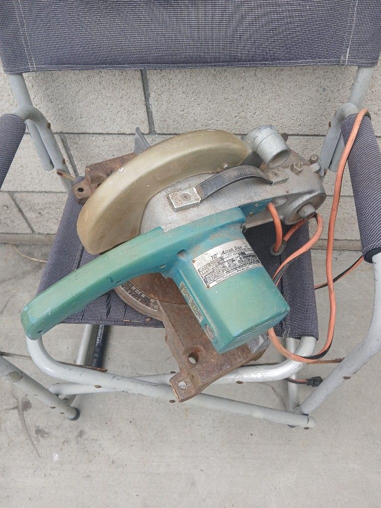 Makita 10" Miter Saw