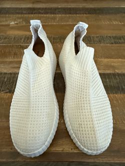 Woman’s shoes