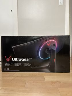 LG UltraGear 34” Curved Monitor