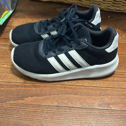 Adidas Lite Racer Size 3 Kids