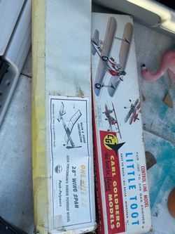 Old school model airplanes