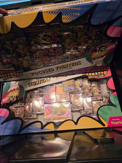 Pokémon Focused Fighters Premium Collection Box
