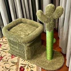 NEW Green Pet Cat Scratching Post and House - Cat Tree 