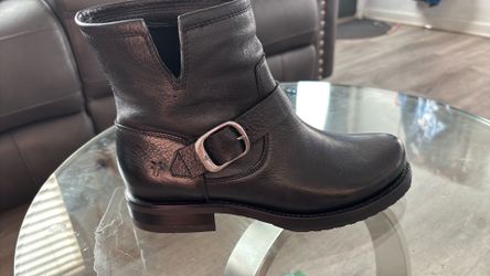 Frye Veronica boots