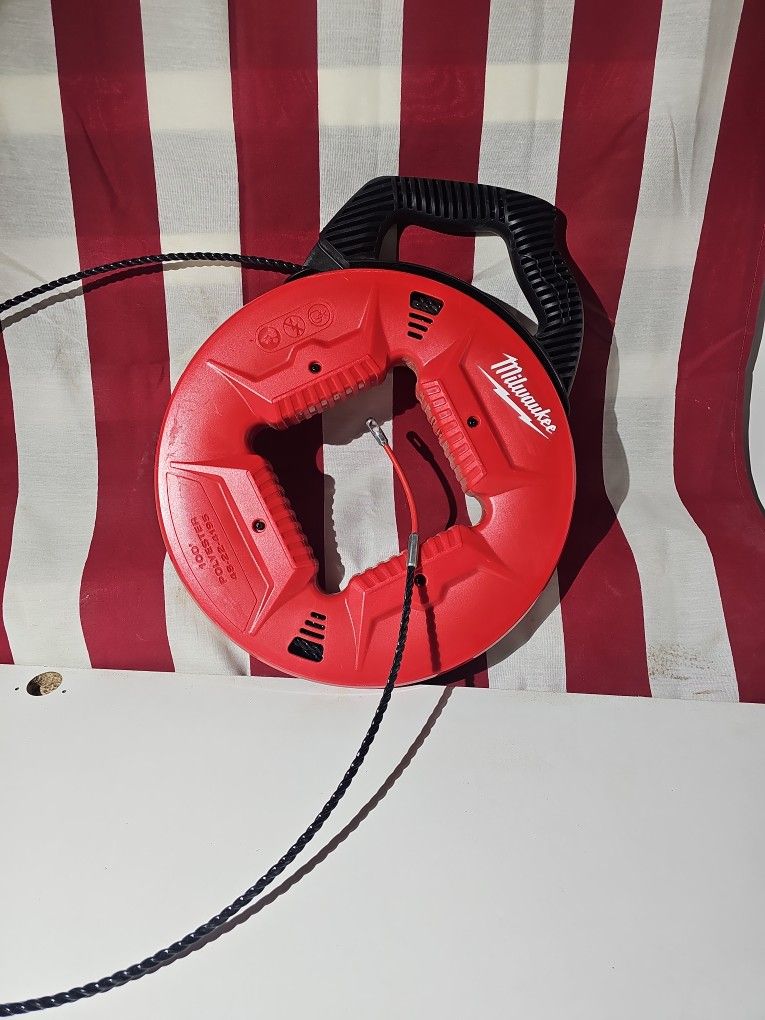 MILWAUKEE® Fish Tape