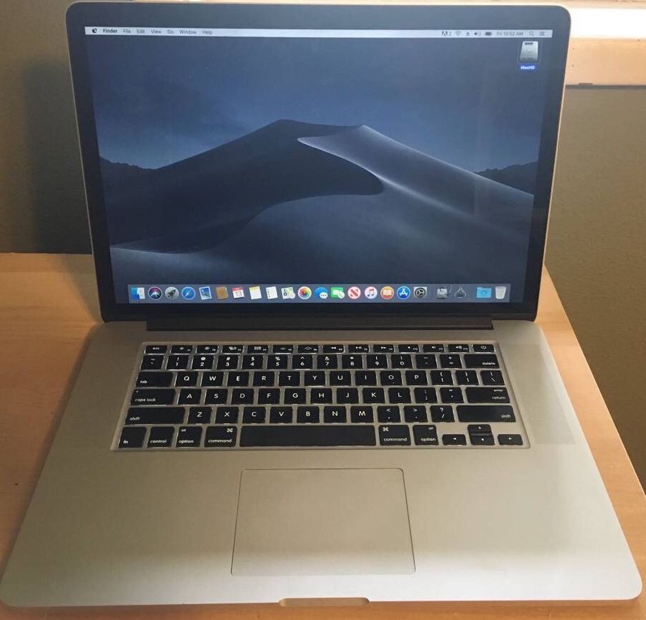 MacBook Pro 2015 15 inch 2.8Ghz i7/16GB/500GB Dual Graphics