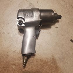 Ingersoll Rand 1/2" Pneumatic Impact Driver