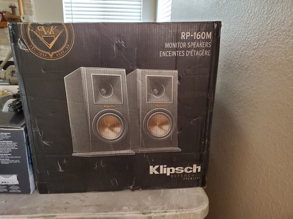 New Klipsch RP-160M speakers