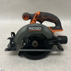 Rigid 6 1/2 inch 18 V circular saw cordless tool only like brand new