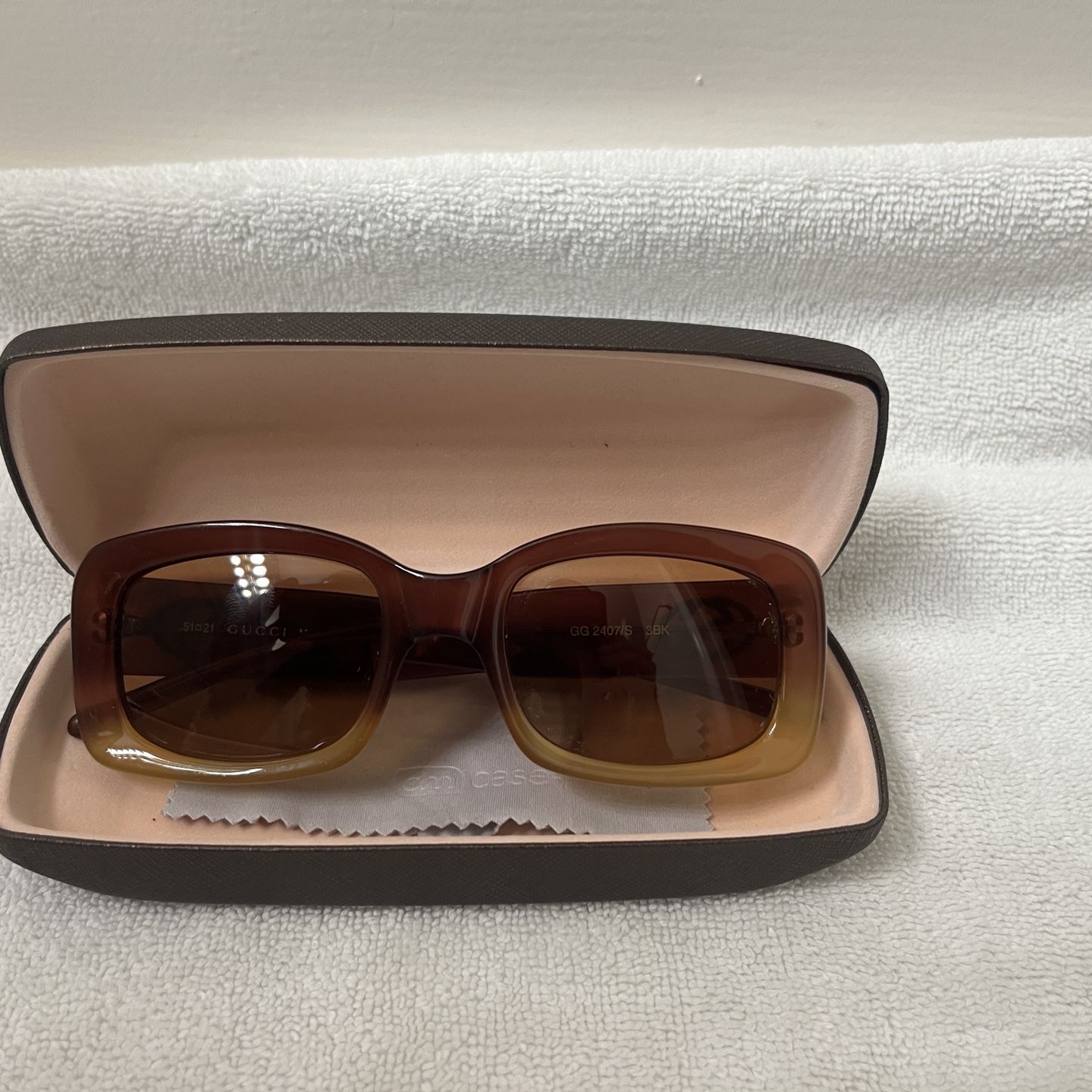 Authentic ⚜️Gucci ⚜️Square Frame  Sunglasses ? GG 2407/S 3BK  Gradient Brown Gucci GG 2407/S – Sammy & Nino main image 4