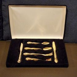 Custom Craft Service For 8 Flatware Set 40pcs