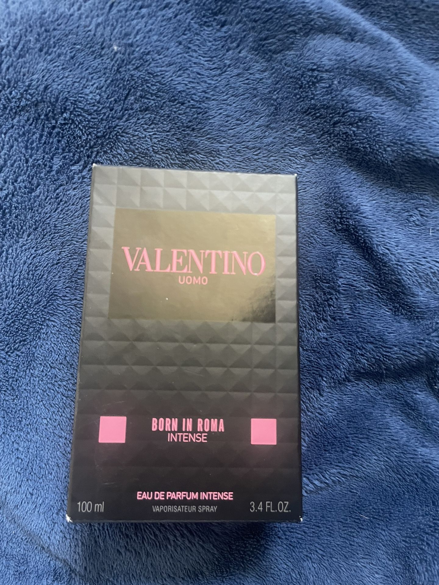 valentino born in roma intense