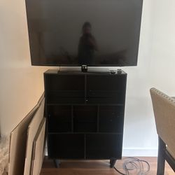 Stand/shelves 