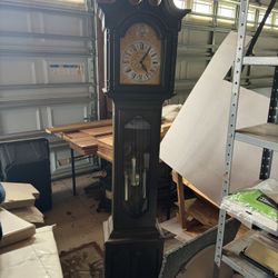 Tempus Fugit Sheridan Stand Up Clock 