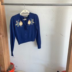 Vintage Sweater Size M