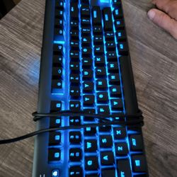 FNATIC MINISTREAK KEYBOARD 