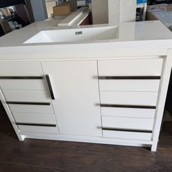 Vanity 48 Inches Wide 