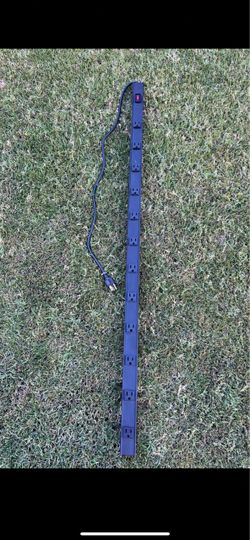 12 Outlet Power Strip