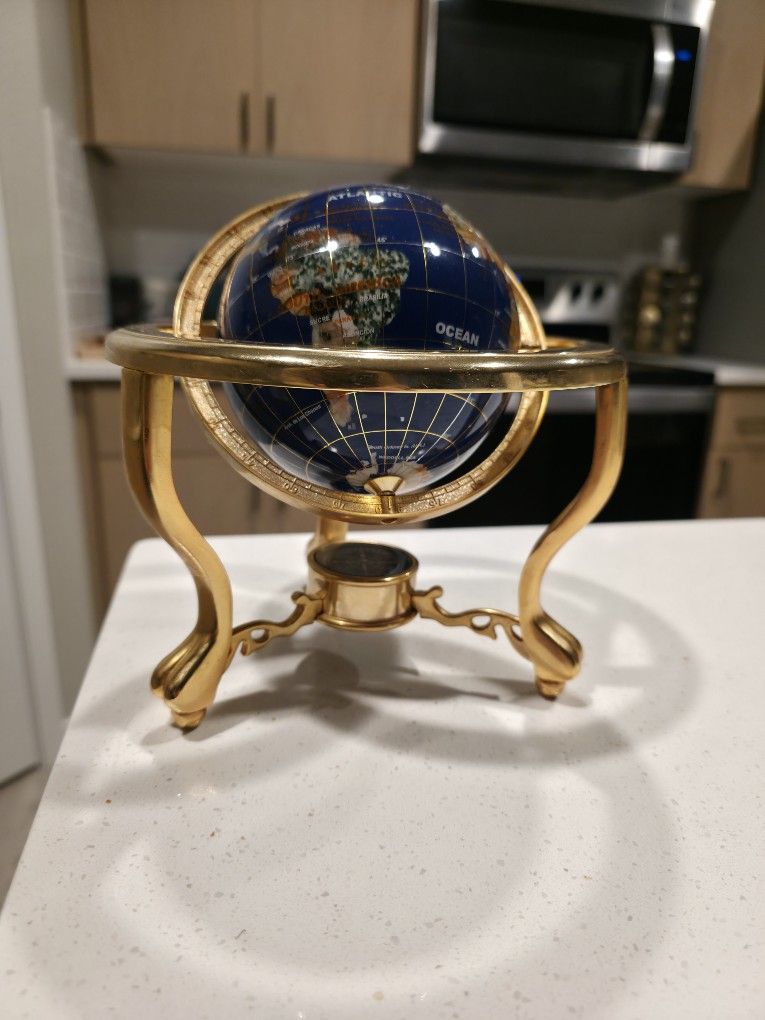 1992 Pristine Alexander Kalifano 8" Gemstone World Globe | Lapis Ocean & Ornate Brass Stand