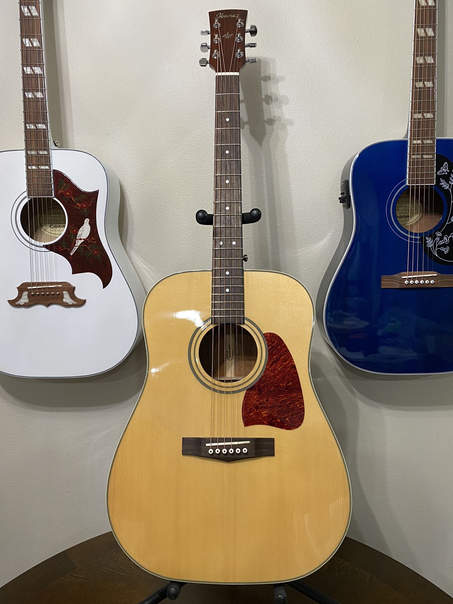 Ibanez Artwood Acoustic Guitar Natural Finish Early 2000’s Build New Strings Mint