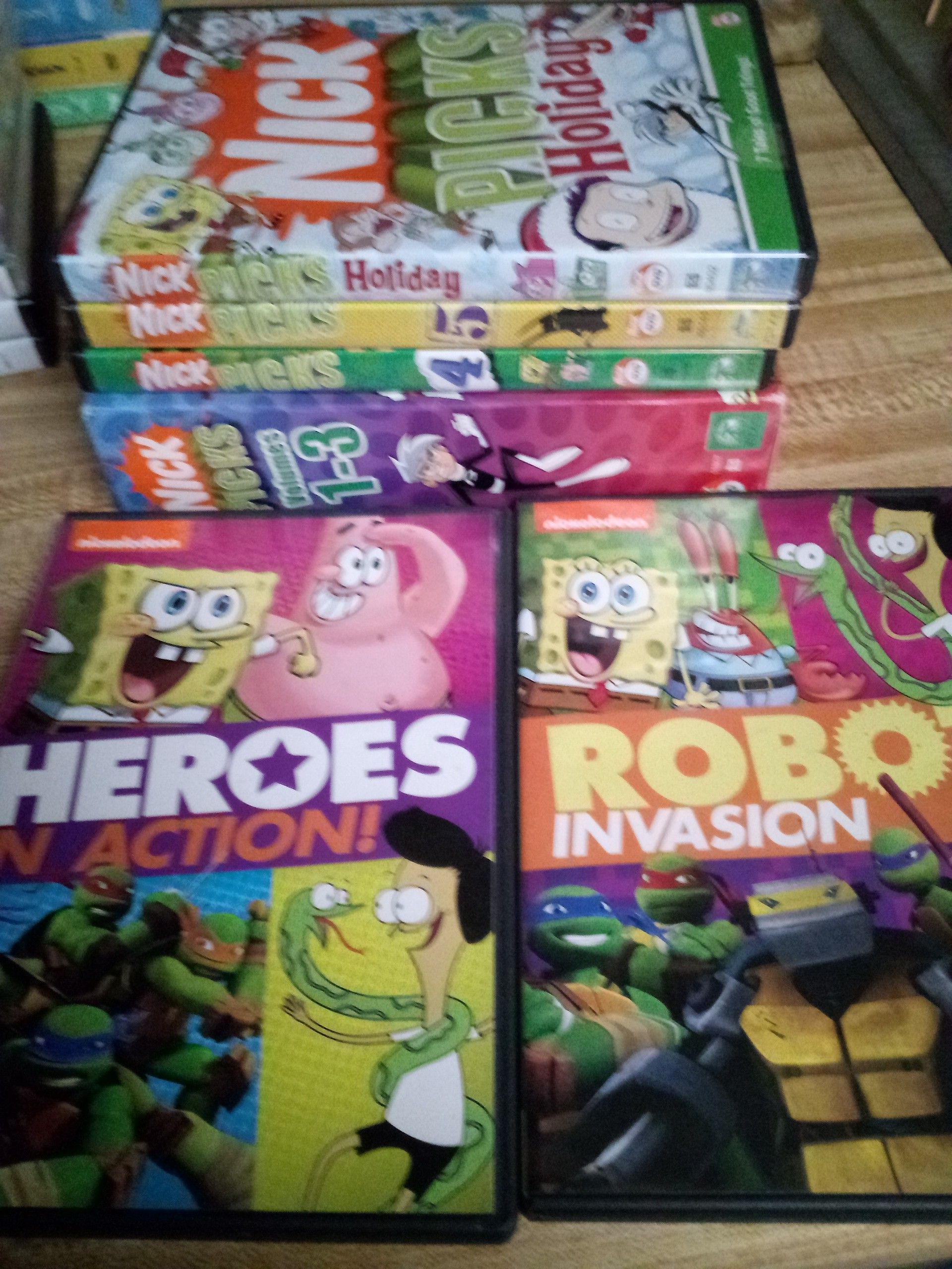 Nickelodeon Nick Picks 1-5 &holiday other specials for Sale in