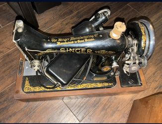 Vintage Sewing Machine