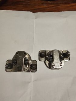 Soft Close Cabnit Hinges New In Box 100 Pieces r