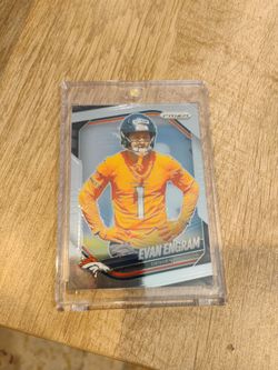Evan Engram Denver Broncos Panini Prizm Card