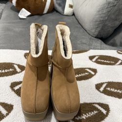 UGG Women's New Heights Platform Mini Chestnut Suede Boots 1157910 SZ 10