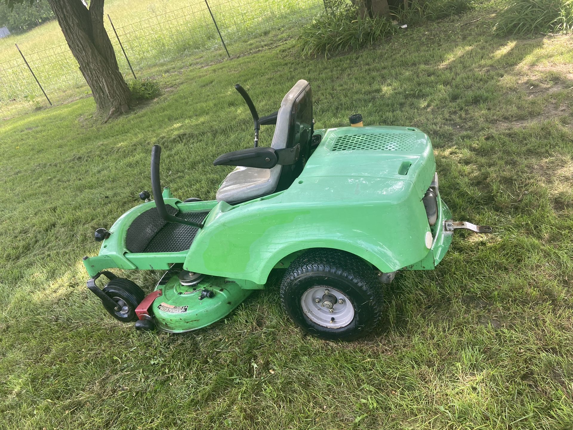 06 lawn boy zero turn 38” for Sale in Morristown, IN OfferUp