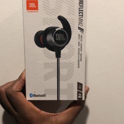 JBL Bluetooth Wireless Headphones 