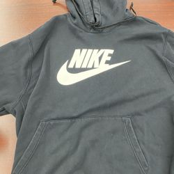 2XL Nike black sweatshirt