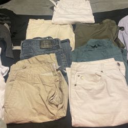 24 Piece Lot, Men’s Clothes, Size Large