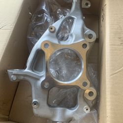 Front suspension knuckle spindle 4x4 4wd LH Driver side for 2021-23 Ford F150 F-150 LI01-071