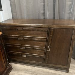 Dresser Red Wood $30