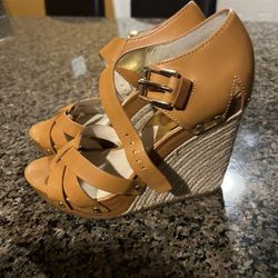 Michael Kors Wedges New 9