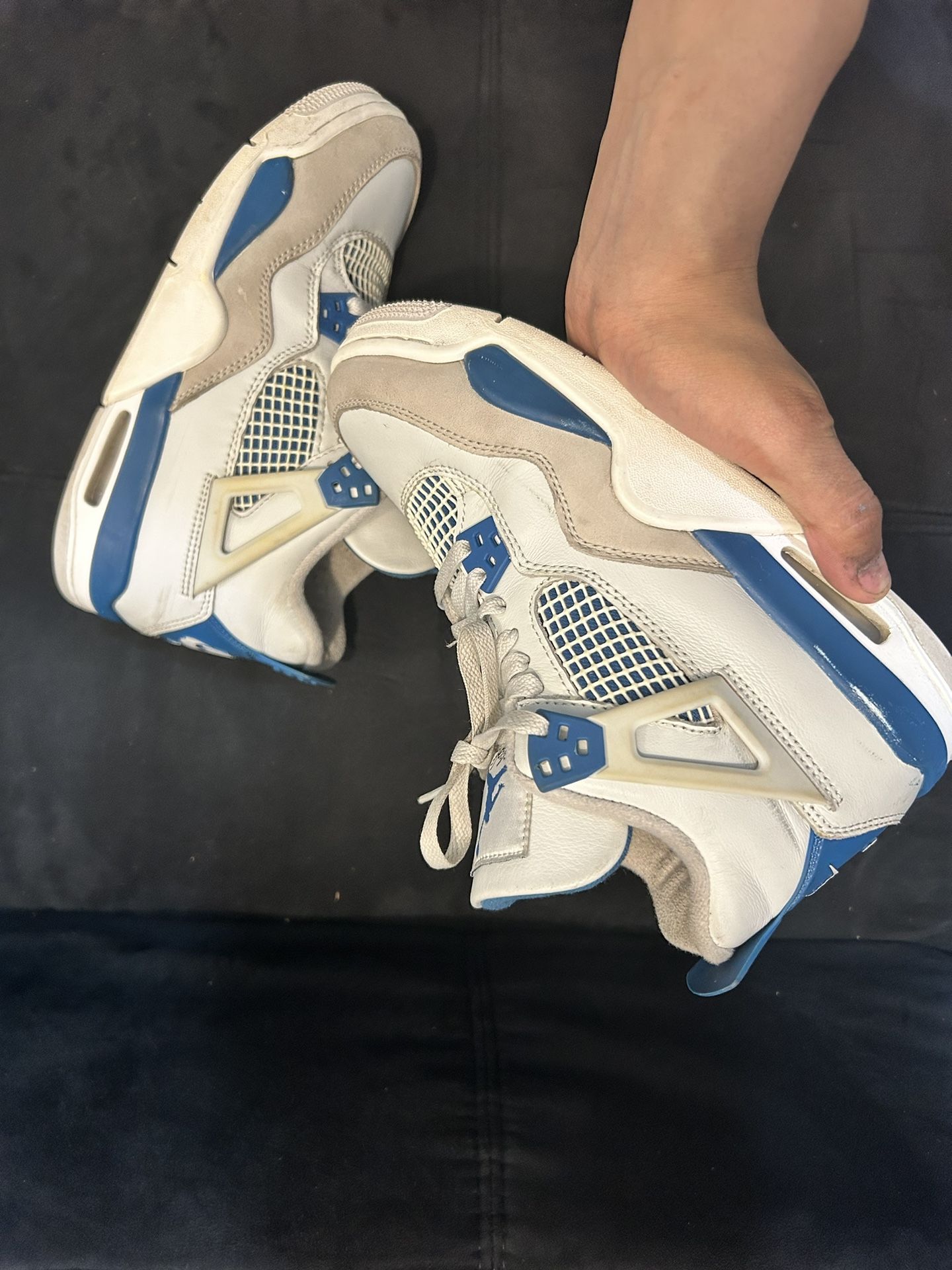 Jordan 4s Military Blue Size 6.5y 