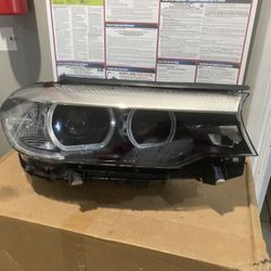 2017-2020 BMW 5 Series Right Headlight 