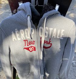 Aeropostale Sweater 