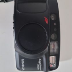 Minolta AF Sightseer Zoom Camera