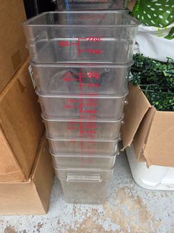 Restaurant Cambro container