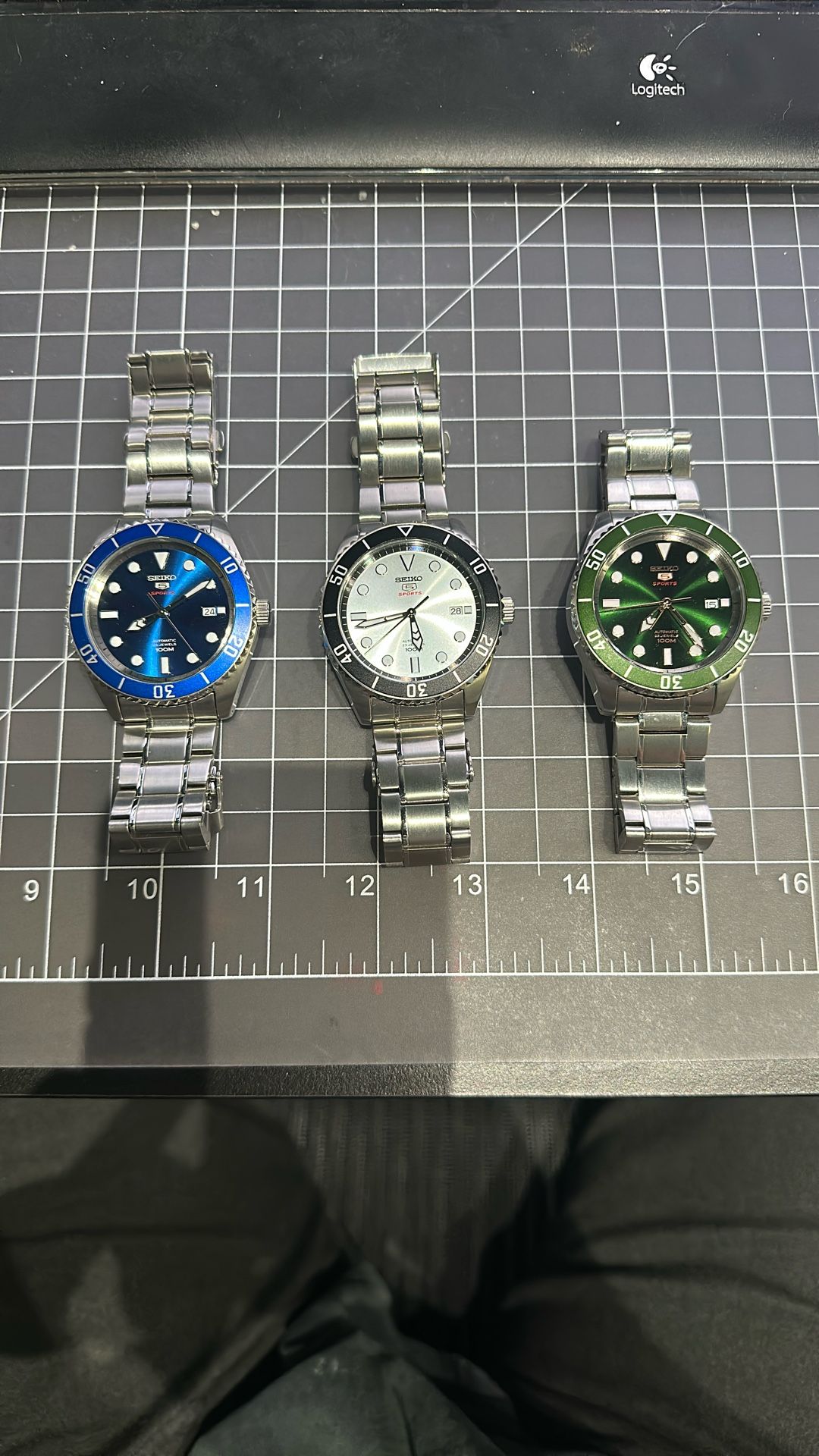 Seiko Sports 5 Blue green Silver Dial