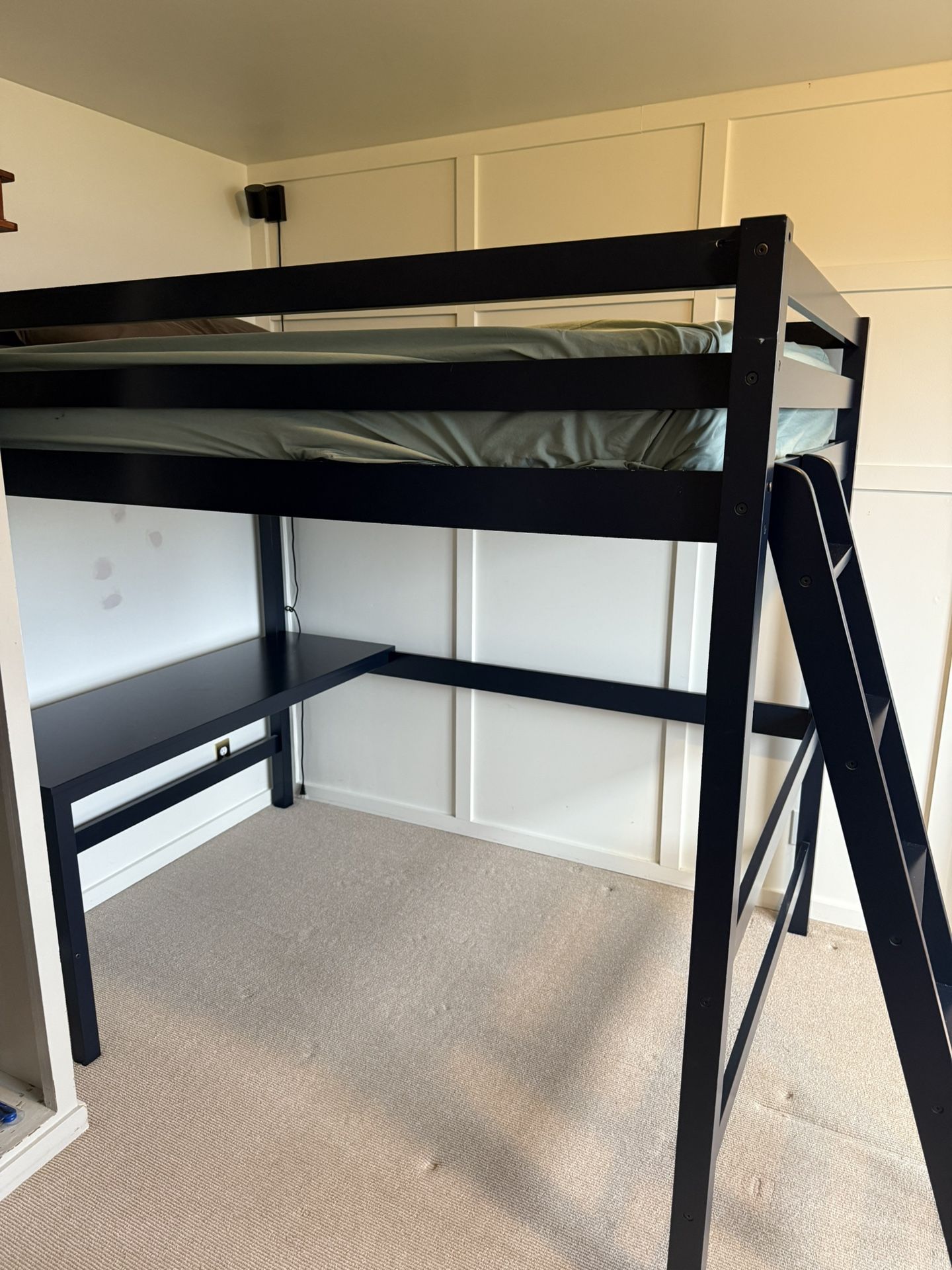 Full Size Loft Bed With Desk Built-in
