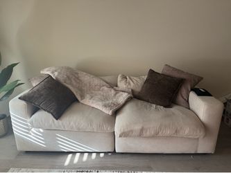 Living spaces cloud couch