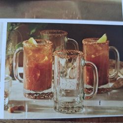 JUEGO DE 4 VASOS DE 14 ONZAS PRINCESS HOUSE 🌹🌷