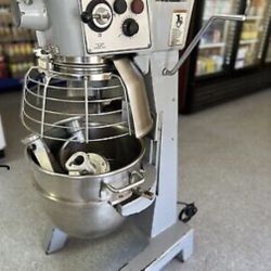 Hobart 30 quart D3 hundred needed