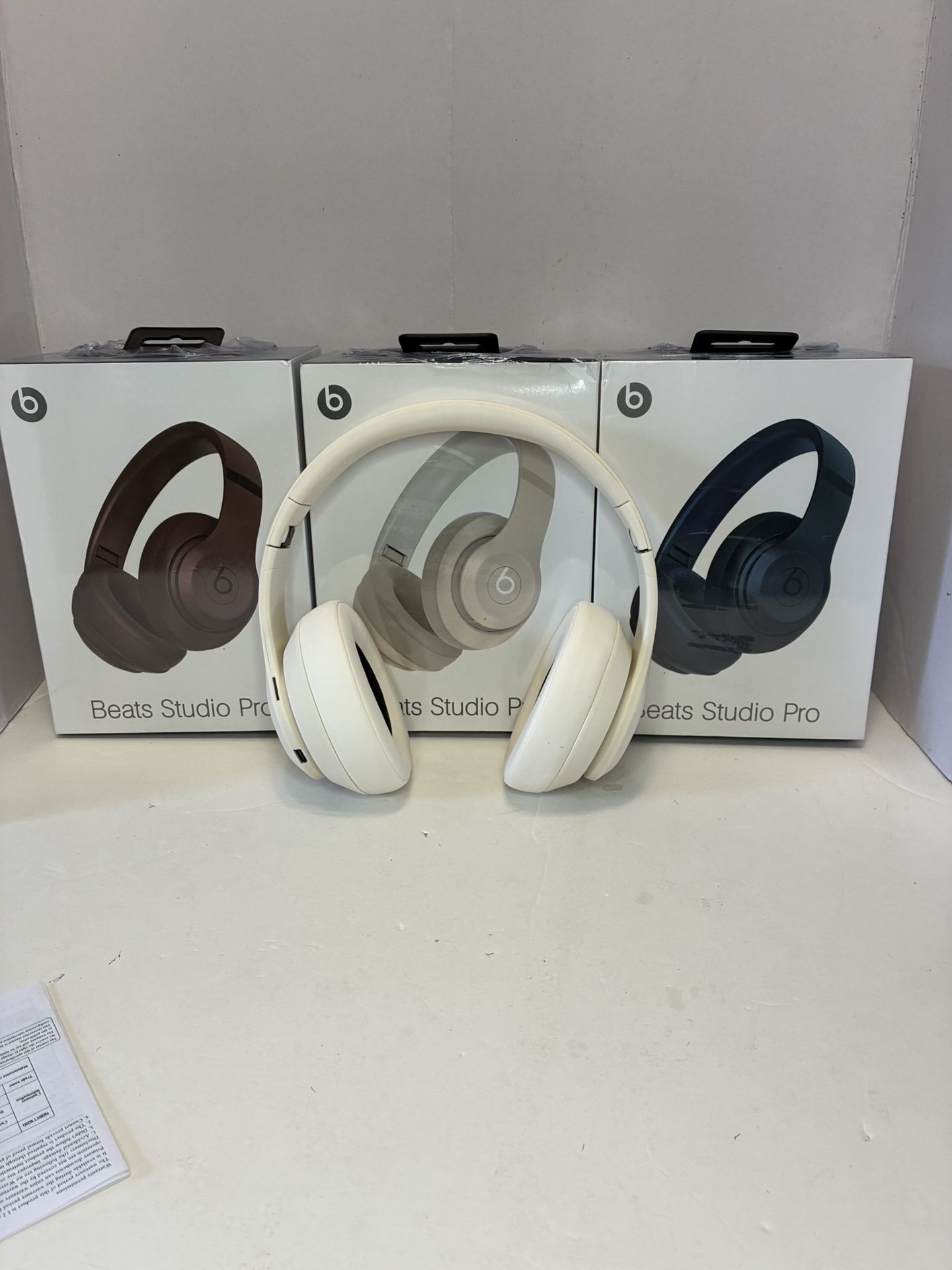 Beats Studio Pro